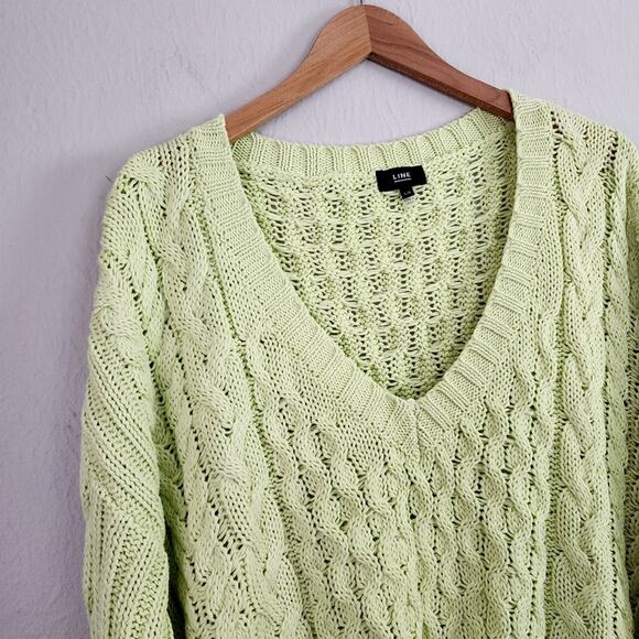 LINE The Label V-Neck Cable Knit Pullover Sweater Large - Picture 3 of 10